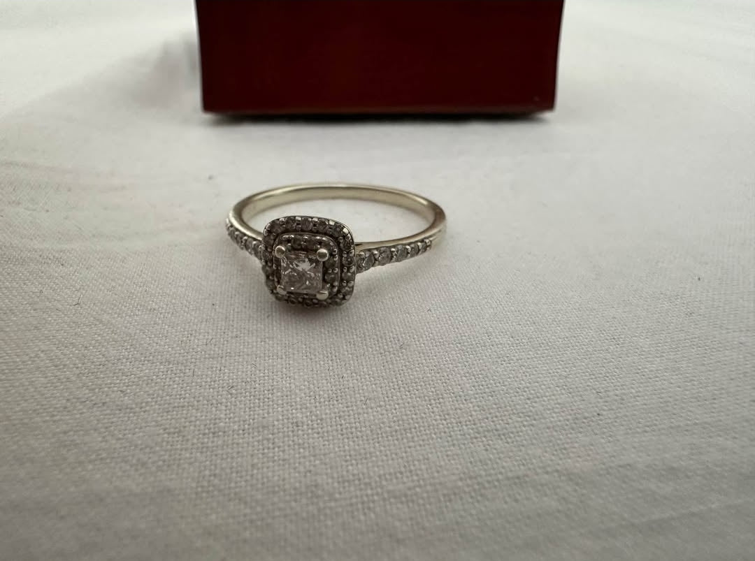 White Gold Diamond Halo Engagement Ring – Size T